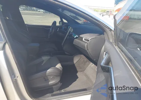 2017 Tesla Model X 100D/75D/90D из США, поврежденный, VIN 5YJXCAE2XHF048804